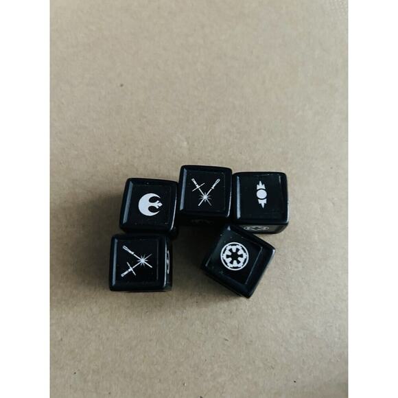 Star Wars Yahtzee Hasbro Gaming Duels Game Dice Rollin Battle 2015 Complete Set - Picture 4 of 8